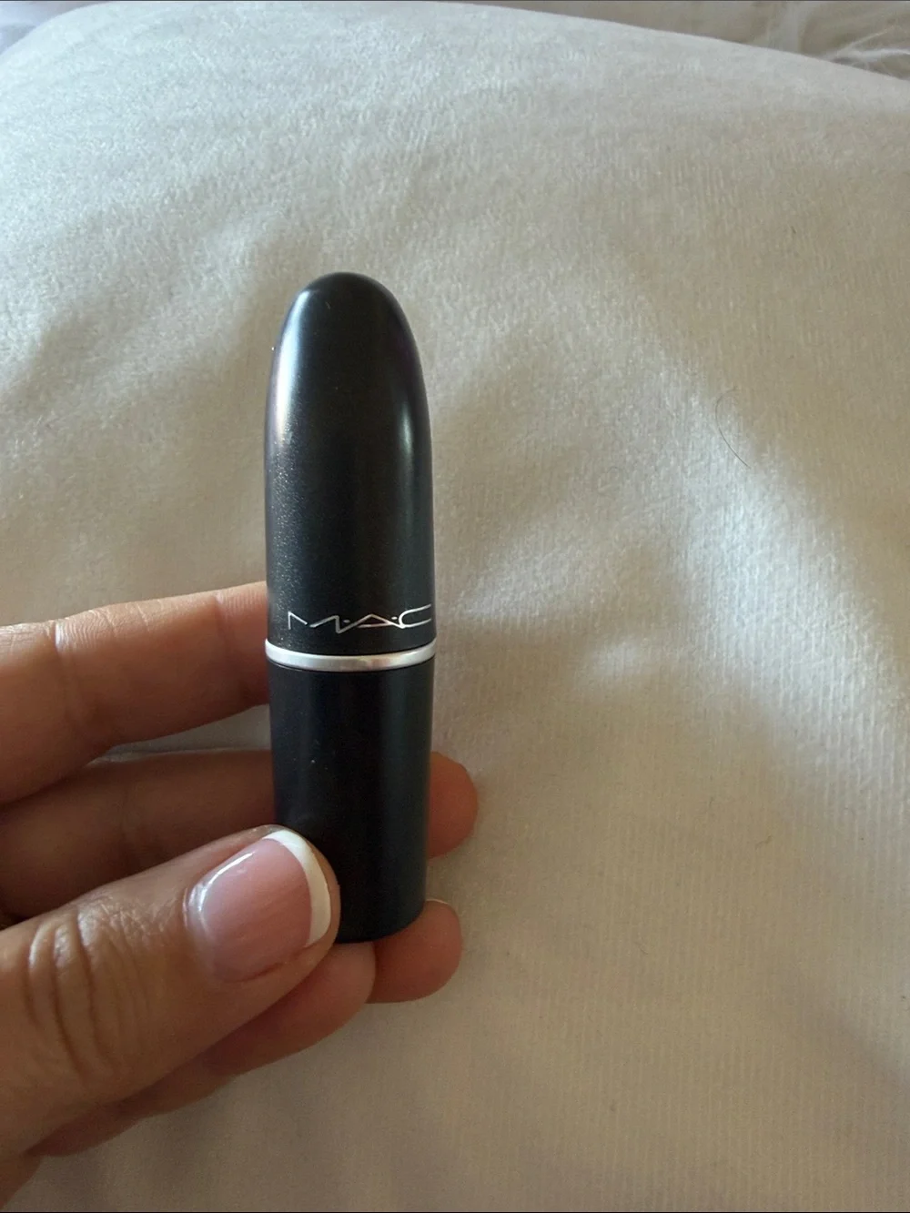 MAC Cosmetics Lipstick - Black Casing